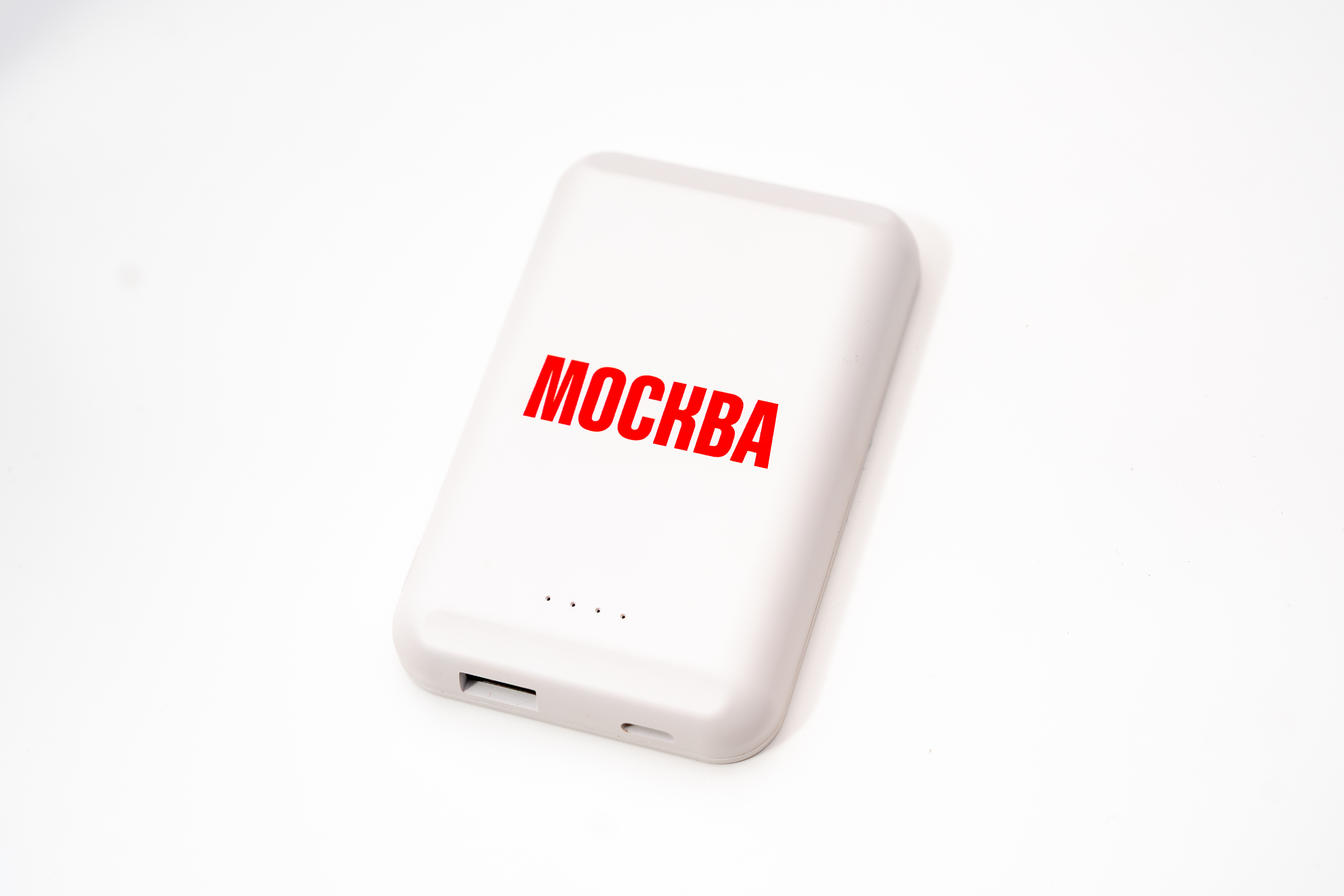 Магнитный беспроводной аккумулятор, белый - Изображение 2