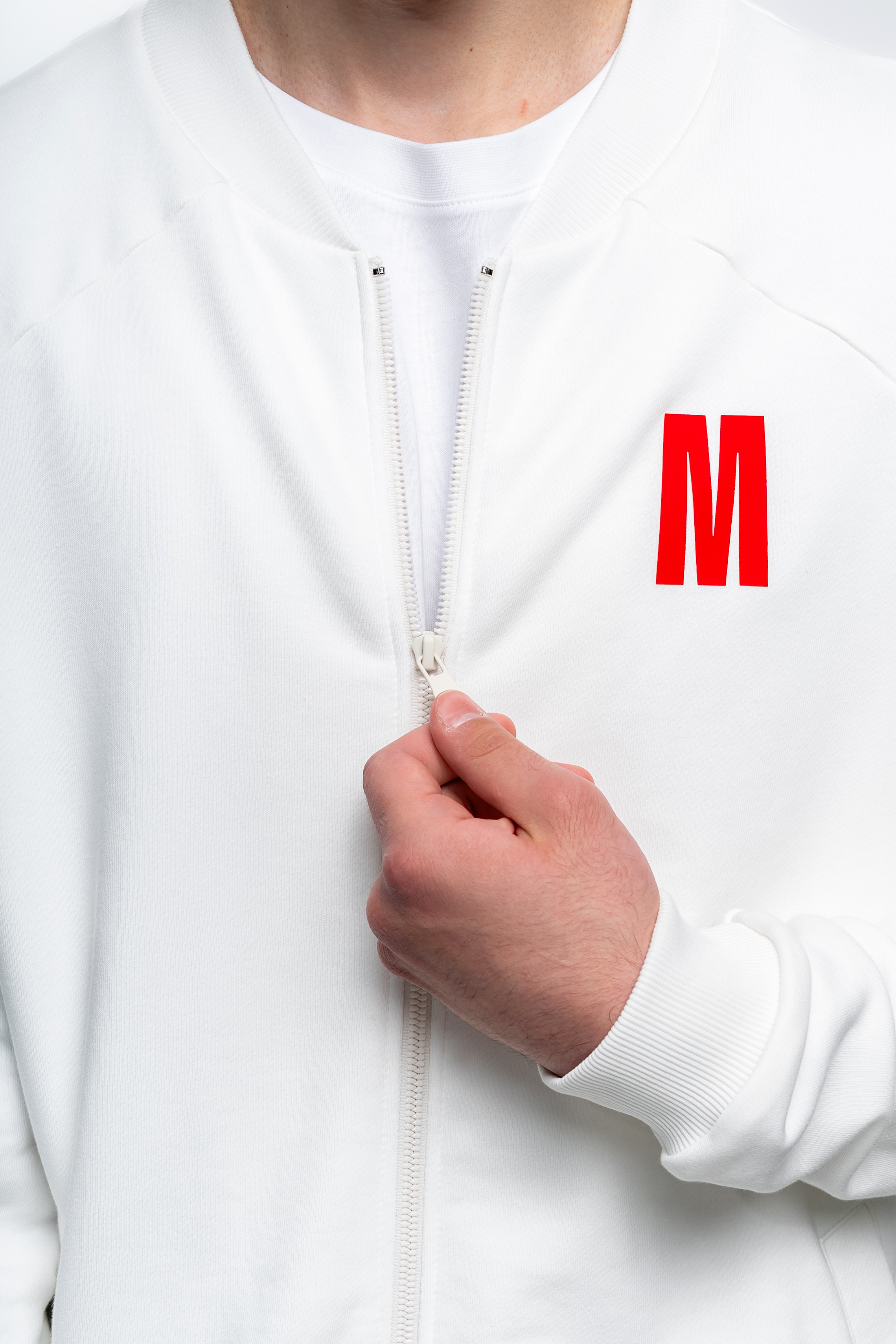 Белая толстовка на молнии без капюшона - Изображение 6