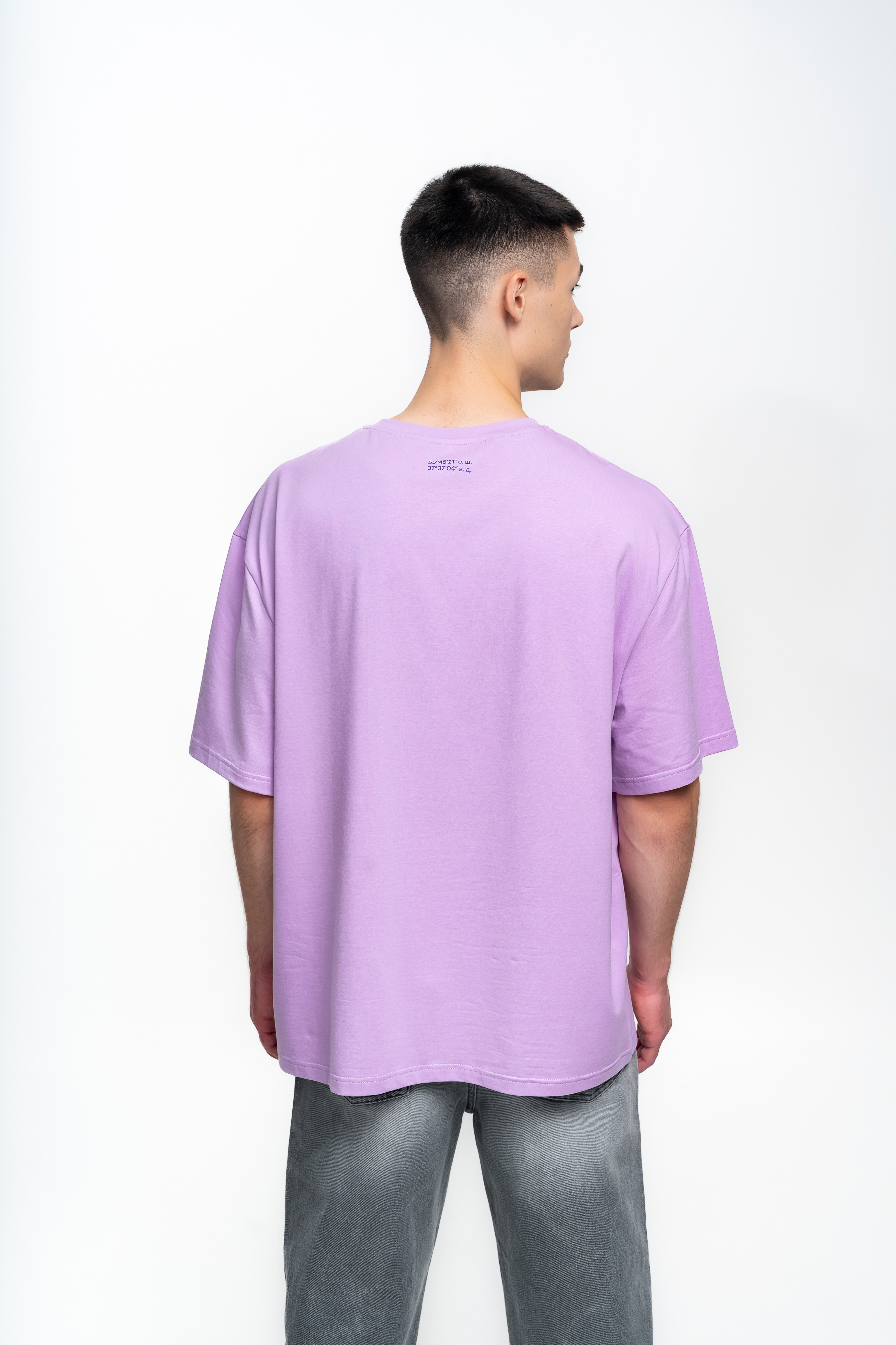 Сиреневая футболка с объемным логотипом - Изображение 5