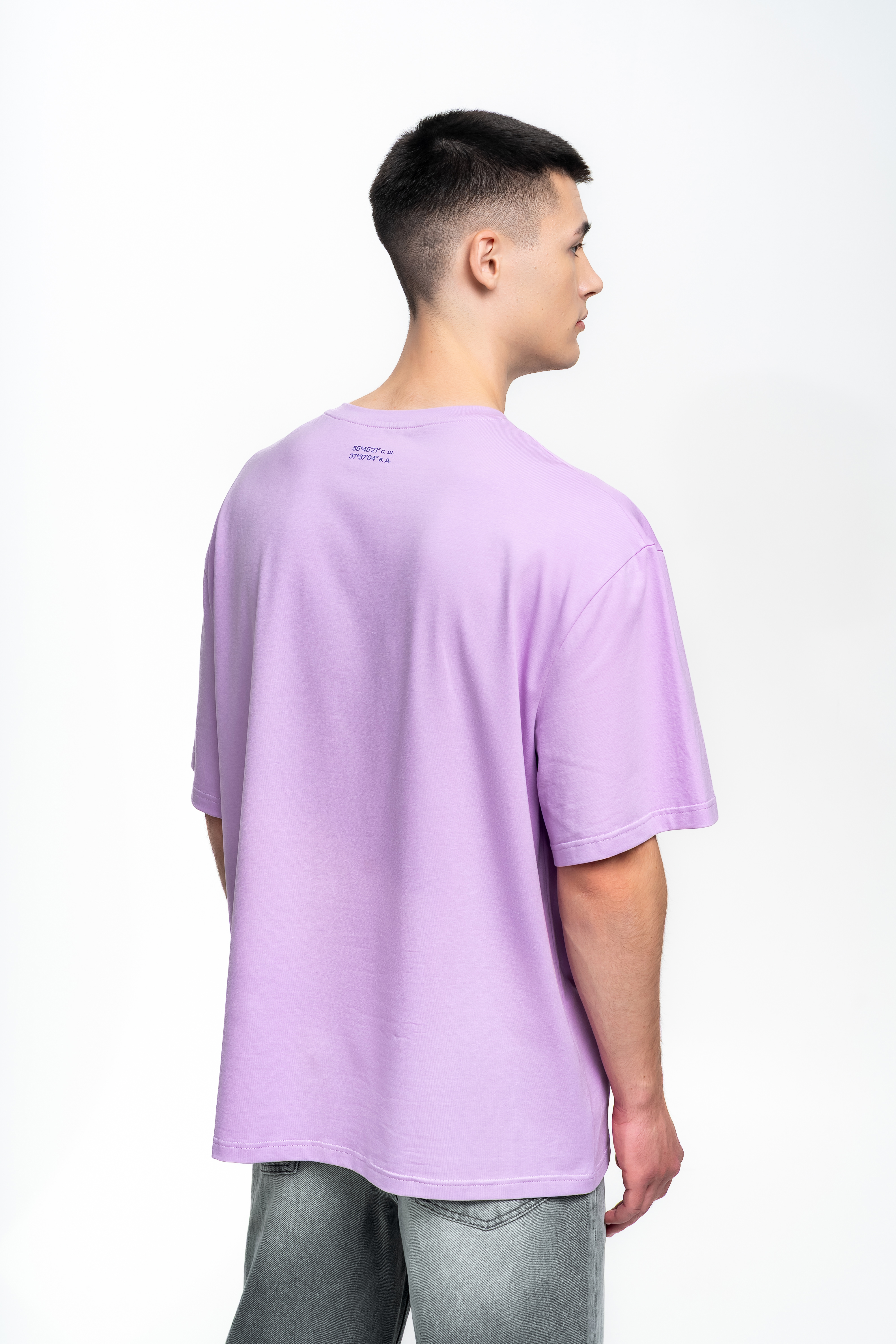 Сиреневая футболка с объемным логотипом - Изображение 7